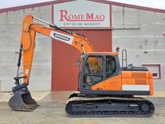 2022 Doosan DX140LC-7 Crawler Excavator