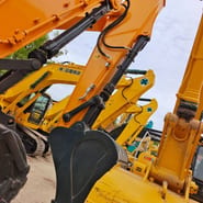Excavadora sobre orugas Hyundai 305LC-9 220LC-9S 225 275 305 330 350 (2024)