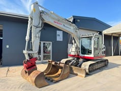 2017 Takeuchi TB2150R Excavadora de Orugas