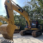 Escavatore cingolato Caterpillar 336D2 del 2022