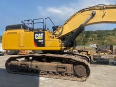 2016 Caterpillar 352F Crawler Excavator
