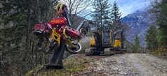 2005 Volvo EC210BNLC Crawler Excavator