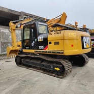 2015 Caterpillar 320D Raupenbagger