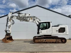 2020 Liebherr R922LC Crawler Excavator