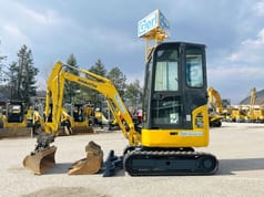 2014 Komatsu PC16R-3HS Mini Excavator