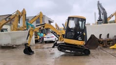Mini-pelle Caterpillar 303CR