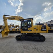 2022 Komatsu PC200-8 Escavadora de Rastos