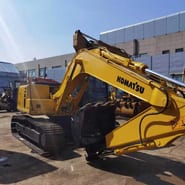 2018 Komatsu PC220-8 Crawler Excavator