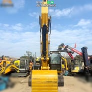 Escavatore cingolato Caterpillar 320D2 del 2017