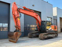 2018 Hitachi ZX300-6 Crawler Excavator