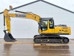 2025 XCMG XE215I Crawler Excavator