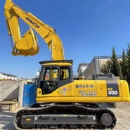 2020 Komatsu PC300 LC-7 Crawler Excavator
