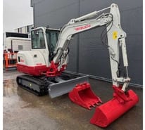 2021 Takeuchi TB240 Excavadora de Orugas