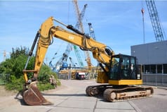 2016 Caterpillar 325FL Crawler Excavator