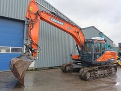 Excavadora de Orugas Doosan DX225LC-5 2018