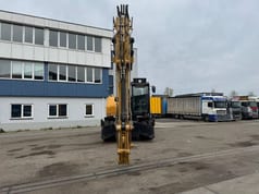 Excavator pe roți Caterpillar MH3024, 2022