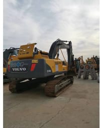 2016 Volvo EC240BLC Crawler Excavator