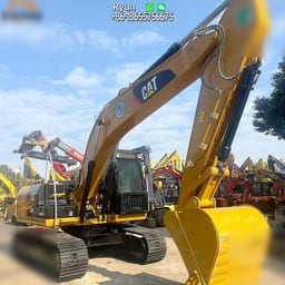 2017 Caterpillar 320D2 Crawler Excavator
