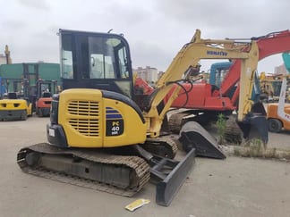2017 Komatsu PC40MR Mini Excavator