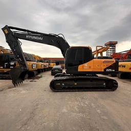 2022 Hyundai R225LC-9S Crawler Excavator
