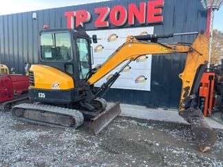 2016 Bobcat E35 Mini Excavator