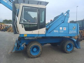 2003 Fuchs MHL320 Wheel Excavator