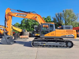 2025 Develon DX300LC-7M Crawler Excavator