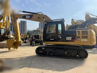 2020 Caterpillar 323D2L Crawler Excavator