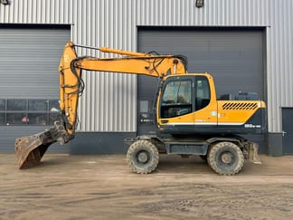 2015 Hyundai R180W-9A Wheel Excavator
