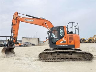 2015 Doosan DX235LCR-5 Crawler Excavator