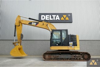 2017 Caterpillar 325FL Crawler Excavator