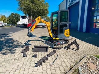 Kubota BK1250KSR Mini Excavator