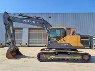 2017 Volvo EC220EL Crawler Excavator