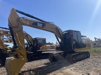 Escavadora de Lagartas Caterpillar 320E 2024