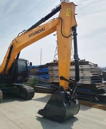 Hyundai R220-9S Crawler Excavator
