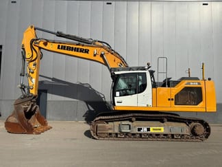 2021 Liebherr R945 Crawler Excavator
