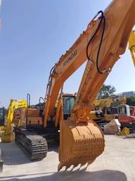 2020 Hyundai R220LC-9S Crawler Excavator