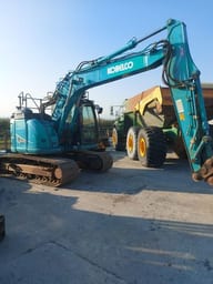 2017 Kobelco SK140SRLC-5