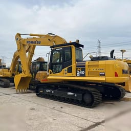 2022 Komatsu PC240LC-8 Crawler Excavator