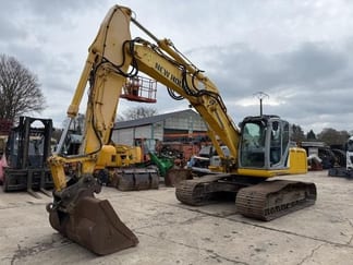 2011 New Holland E215B Crawler Excavator