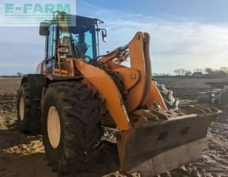 CASE 621D Mini Excavator