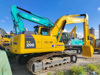 2018 Komatsu PC200-8 Crawler Excavator