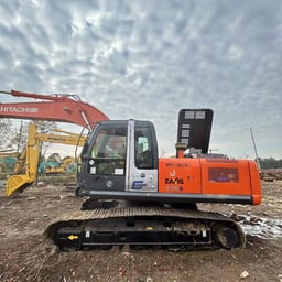 Hitachi ZX240 Crawler Excavator