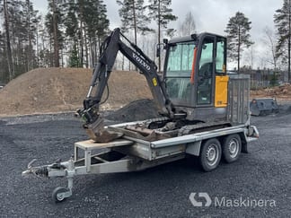Гусеничный экскаватор Volvo EC18E 2019 года