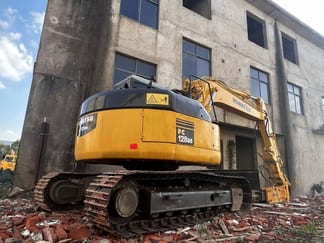 Komatsu PC128US