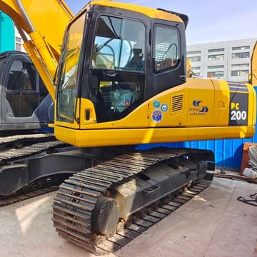 Komatsu PC200-7 Crawler Excavator