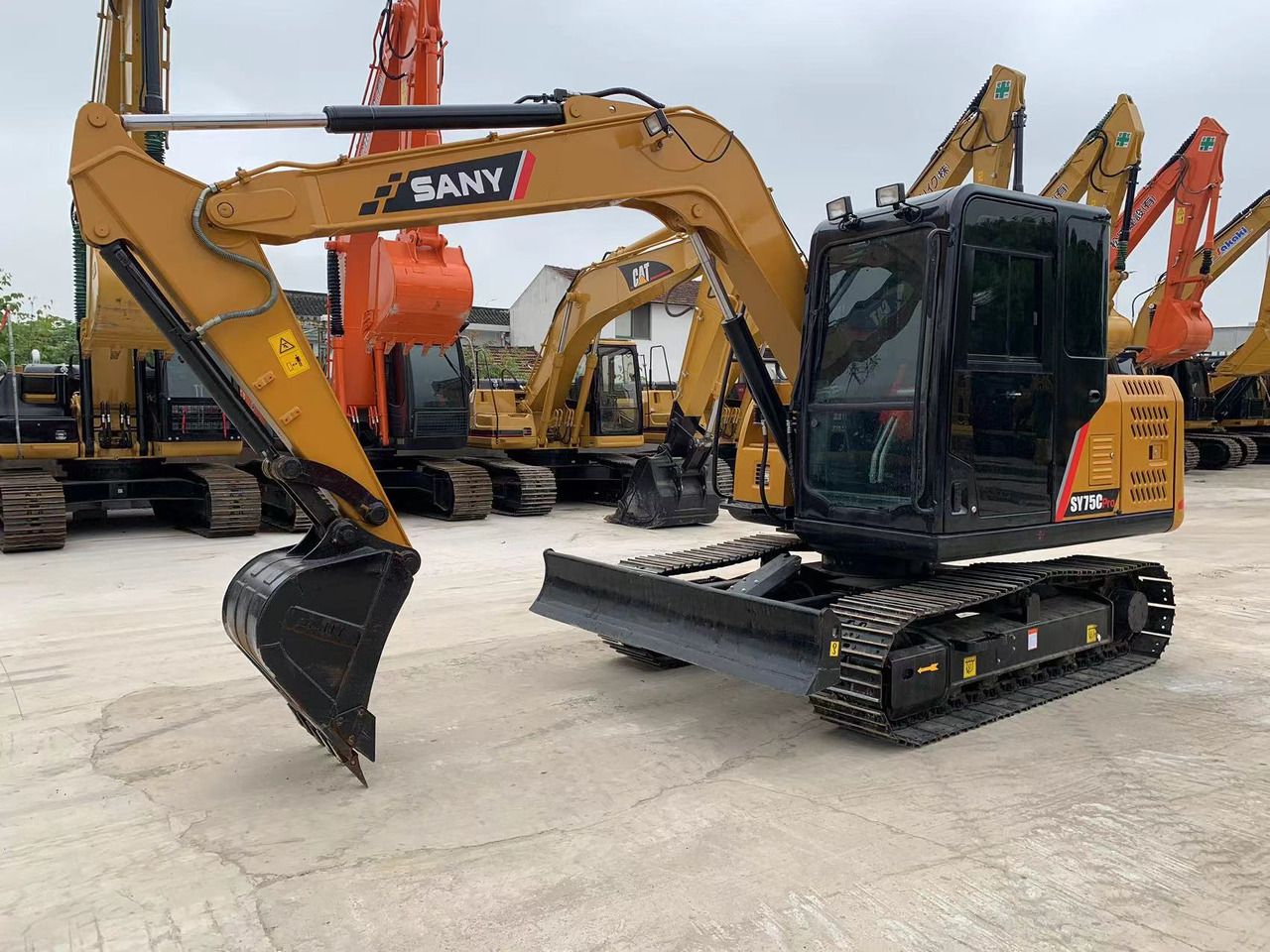 Escavatore Cingolato Sany SY75C 2024