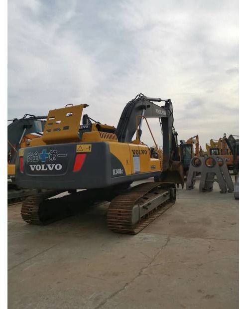 2016 Volvo EC240BLC Crawler Excavator