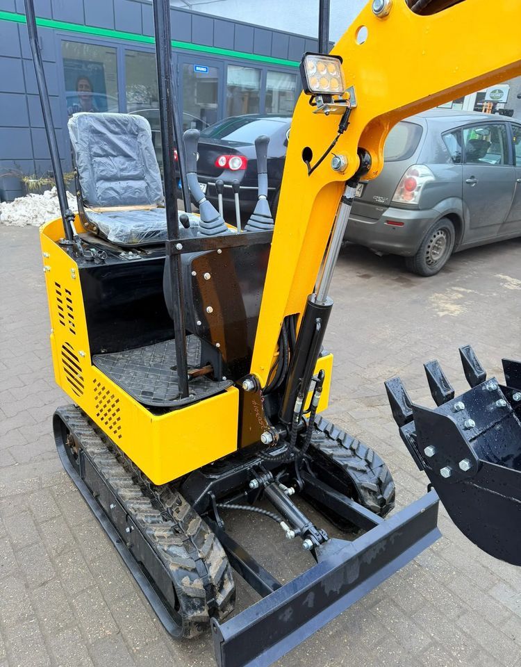 2025 JPC KV12 Mini Excavator