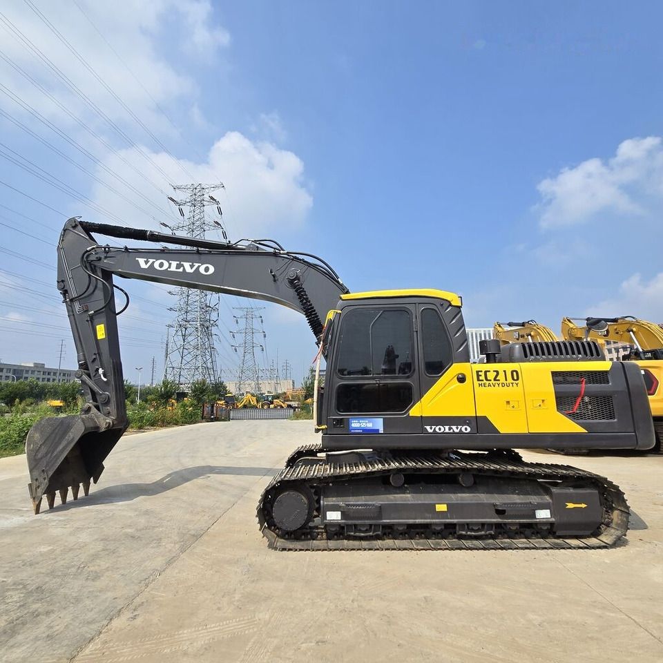 2022 Volvo EC210D Crawler Excavator